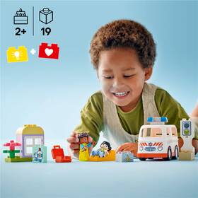 Stavebnice LEGO® DUPLO® 10447 Sanitka a řidič 

 obrázek produktu 8 z 9