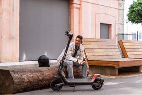 Elektrická koloběžka Segway P100SE 

 obrázek produktu 25 z 25