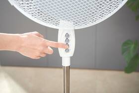 Ventilátor stojanový Black+Decker BXEFP40E bílý

 obrázek produktu 9 z 10
