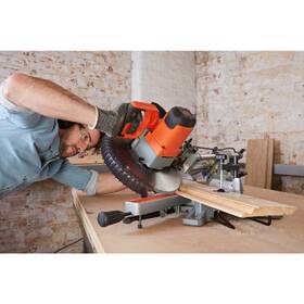 Pila pokosová Black-Decker BES710-QS 2100W 

 obrázek produktu 2 z 5