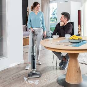 Čistič na tvrdé podlahy Thomas FloorCleaner Cordless šedý

 obrázek produktu 10 z 10