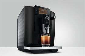 Automatický kávovar Jura E6 Piano Black (ED) černý

 obrázek produktu 1 z 5