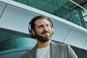 Sluchátka Bowers & Wilkins Px8 McLaren edition šedá

 obrázek produktu 19 z 22