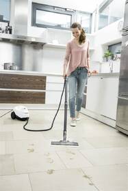 Parní čistič Kärcher SC 3 EasyFix bílý

 obrázek produktu 6 z 6