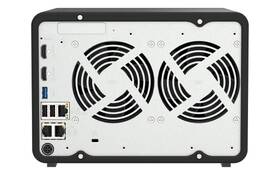 Datové úložiště (NAS) QNAP TS-AI642-8G černá barva
