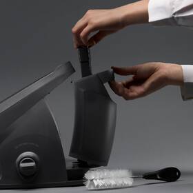 Žehlicí systém Electrolux E8ST1-8EGM šedá

 obrázek produktu 6 z 6
