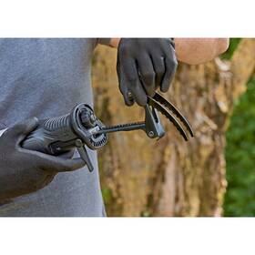 Pila prořezávací Black-Decker BES301K-QS 750W 

 obrázek produktu 5 z 5