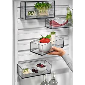 Chladnička s mrazničkou AEG SCE819E5TS bílá

 obrázek produktu 7 z 11