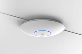 Přístupový bod (AP) Ubiquiti UniFi UAP AC PRO bílý

 obrázek produktu 1 z 4