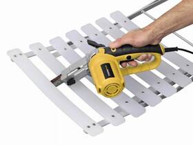 Pásová bruska POWERPLUS POWX139 

 obrázek produktu 9 z 12