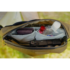 Brašna Peak Design Outdoor Sling 7L zelená

 obrázek produktu 5 z 7