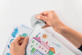 Laminátor Leitz iLAM Home A4 set 4v1 bílý

 obrázek produktu 10 z 11