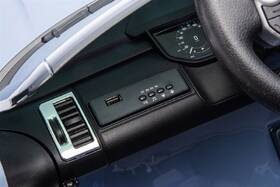 Elektrické autíčko MaDe Land Rover modré

 obrázek produktu 7 z 7