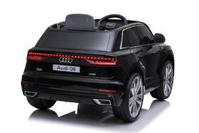 Elektrické autíčko ELJET® Audi Q8 černé

 obrázek produktu 4 z 7