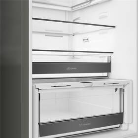 Chladnička s mrazničkou Whirlpool WHK 26413 X6EA1 nerez

 obrázek produktu 13 z 20