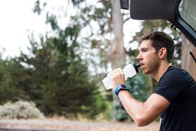 Fitness náramek Fitbit Surge (Small) černá

 obrázek produktu 7 z 8