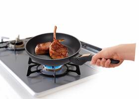 Pánev Tescoma SmartCLICK 24 cm 

 obrázek produktu 3 z 7