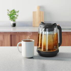 Rychlovarná konvice Electrolux E7GK1-8BP 

 obrázek produktu 6 z 7