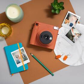 Instantní fotoaparát Fujifilm Instax SQ1 oranžový

 obrázek produktu 14 z 15