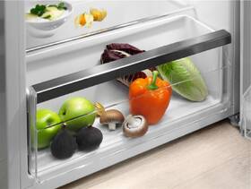 Chladnička Electrolux LXB1SE11W0 bílá

 obrázek produktu 5 z 8
