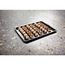 Trouba Electrolux EOF6P76X2 nerez
