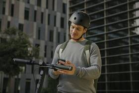Elektrická koloběžka Segway MAX G2 E 
