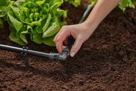 L-spojka Gardena MicroDrip System 13 mm (2 ks) 

 obrázek produktu 3 z 5