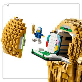 Stavebnice LEGO® Editions 43020 Oficiální trofej Mistrovství světa ve fotbale 

 obrázek produktu 3 z 8