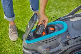 Sekačka Gardena PowerMax Duo 46/36V P4A (bez baterie) 

 obrázek produktu 3 z 8