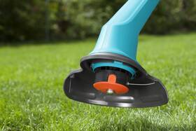 Strunová sekačka Gardena SmallCut 300/23 

 obrázek produktu 6 z 7