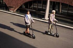 Elektrická koloběžka Segway eKickscooter Ninebot E3 Pro E antracitová

 obrázek produktu 31 z 35