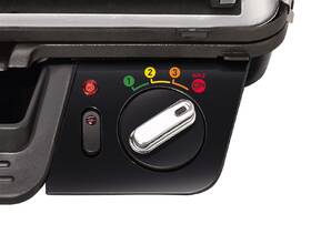 Gril Tefal GC450B32 černý/chrom

 obrázek produktu 1 z 9