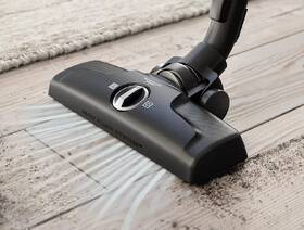 Podlahový vysavač Electrolux EB61CWPTD růžový

 obrázek produktu 5 z 8