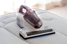 Ruční vysavač Hoover MBC500UV bílá barva

