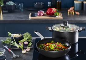 Pánev WOK Tefal G2691972, 28 cm 
