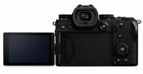 Digitální fotoaparát Panasonic DC-S5 černý

 obrázek produktu 3 z 9