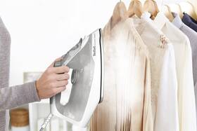 Žehlička Tefal FV2863E1 
