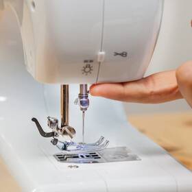 Šicí stroj Solac SW8230 coton 16.0 bílý

 obrázek produktu 6 z 9