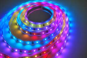 LED pásek Solight RGB, 3m, sada s 12V adaptérem a dálk. ovladačem, 7,2W/m, IP20 

 obrázek produktu 2 z 3