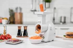 Mlýnek na maso Zelmer ZMM4048B bílý

 obrázek produktu 17 z 19