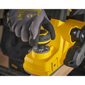 Hoblík Stanley SFMCW300B-XJ (bez baterie) 

 obrázek produktu 5 z 7