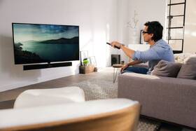 Držák TV Vogel’s NEXT 8365 polohovatelný se soundbarem, pro úhlopříčky 40" až 65", nosnost 30 kg 

 obrázek produktu 4 z 7
