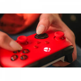 Bezdrátový ovladač Microsoft Xbox Series červený

 obrázek produktu 2 z 5