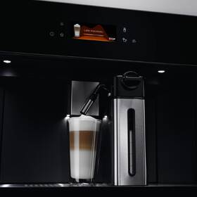 Vestavné espresso Electrolux KBC85Z černý

 obrázek produktu 3 z 9