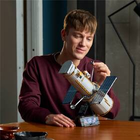 Stavebnice LEGO® Icons 11382 Hubbleův vesmírný dalekohled 

 obrázek produktu 7 z 9