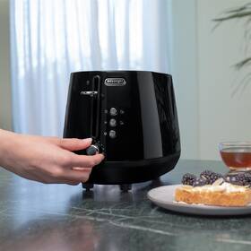 Topinkovač De'Longhi CTY2103.BK černý

 obrázek produktu 8 z 10