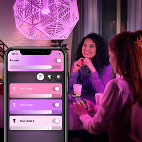 Chytrá žárovka Philips Bluetooth 9W, E27, White and Color Ambiance 

 obrázek produktu 2 z 4