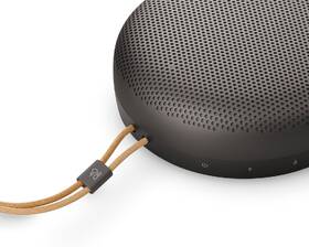 Přenosný reproduktor Bang & Olufsen Beosound A1 (3rd Gen) šedý

 obrázek produktu 3 z 4