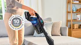 Tyčový vysavač Bosch BCS1051POW černý/červený

 obrázek produktu 13 z 23