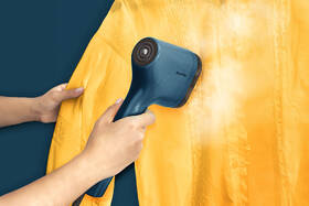 Ruční napařovač oděvů Tefal DT2020E1 Pure POP modrá barva
